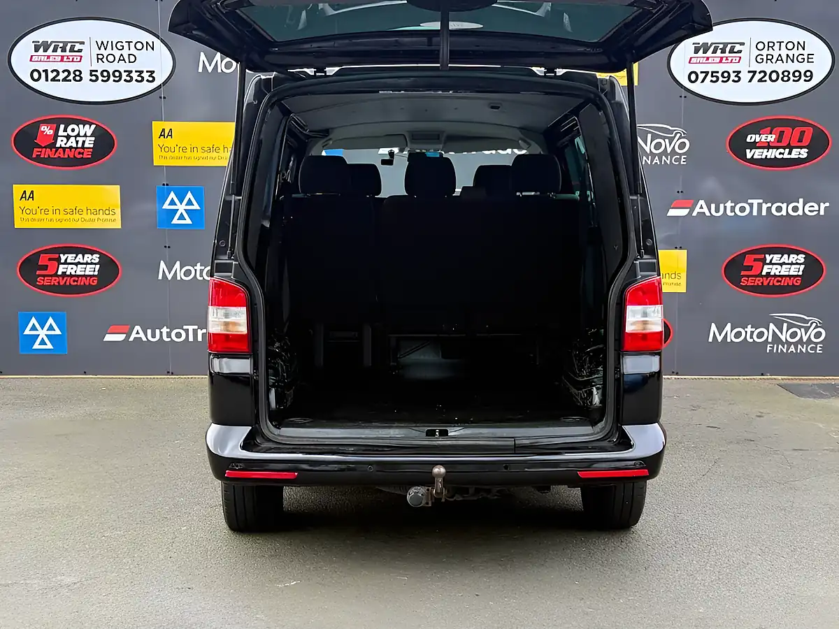 Used 2014 Volkswagen Transporter Highline Black - Interior and Exterior details 8