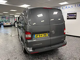Used 2014 Volkswagen Transporter Highline Grey - Interior and Exterior details 10