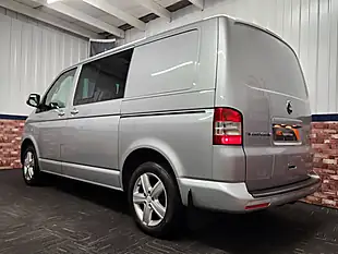 Used 2014 Volkswagen Transporter Highline Kombi Reflex Silver - Interior and Exterior details 14