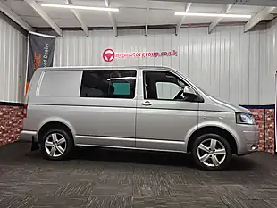 Used 2014 Volkswagen Transporter Highline Kombi Reflex Silver - Interior and Exterior details 8