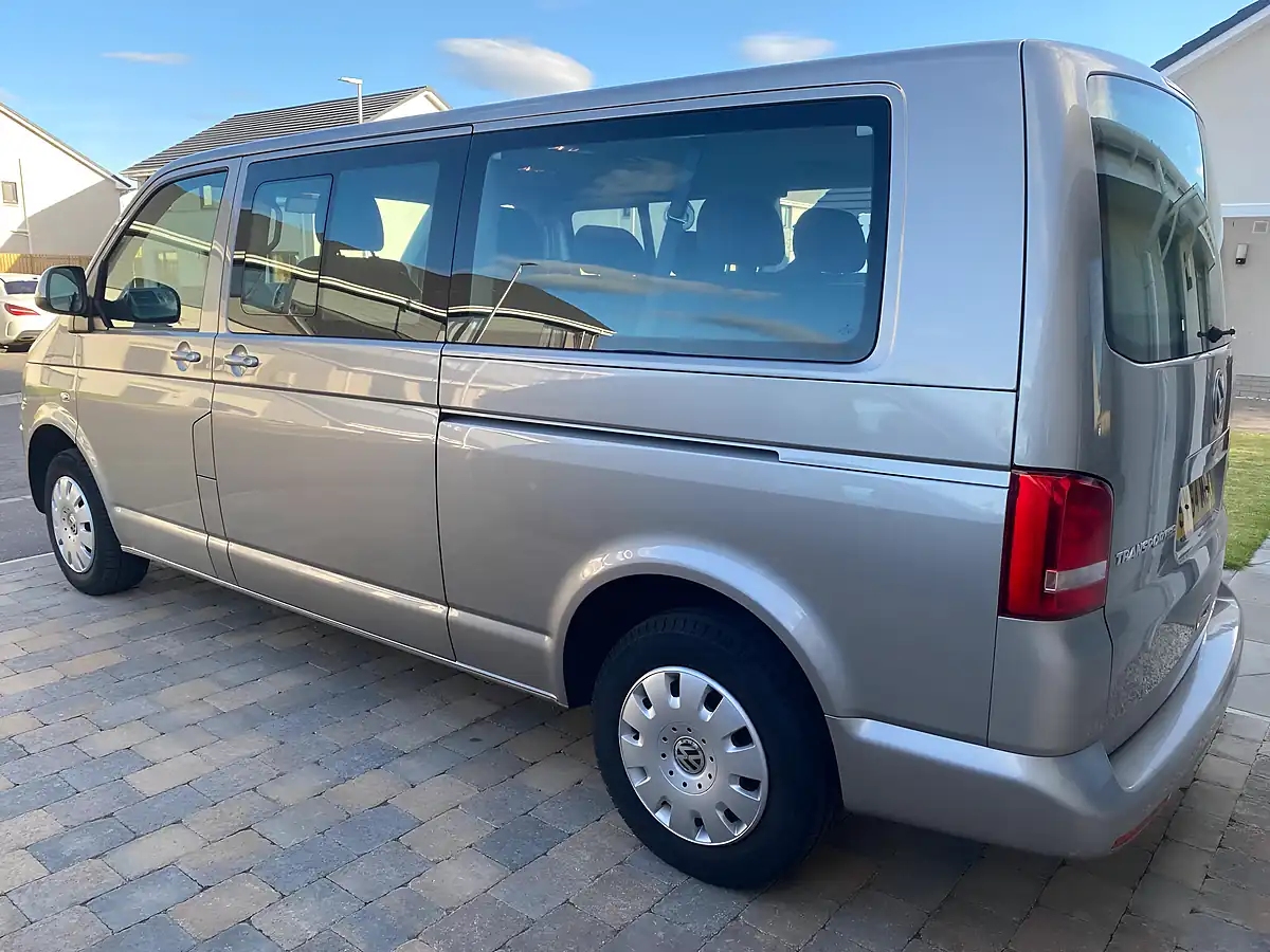 Used 2014 Volkswagen Transporter Shuttle Se L3 H1 Beige - Interior and Exterior details 4