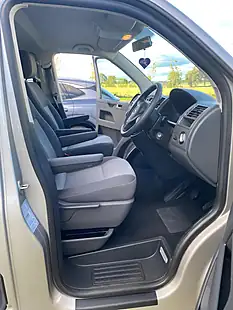Used 2014 Volkswagen Transporter Shuttle Se L3 H1 Beige - Interior and Exterior details 8