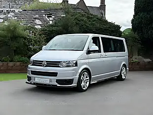 Used 2014 Volkswagen Transporter Shuttle Se Silver - Interior and Exterior details 3