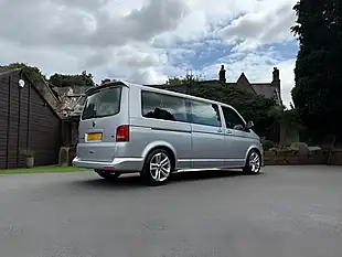 Used 2014 Volkswagen Transporter Shuttle Se Silver - Interior and Exterior details 6