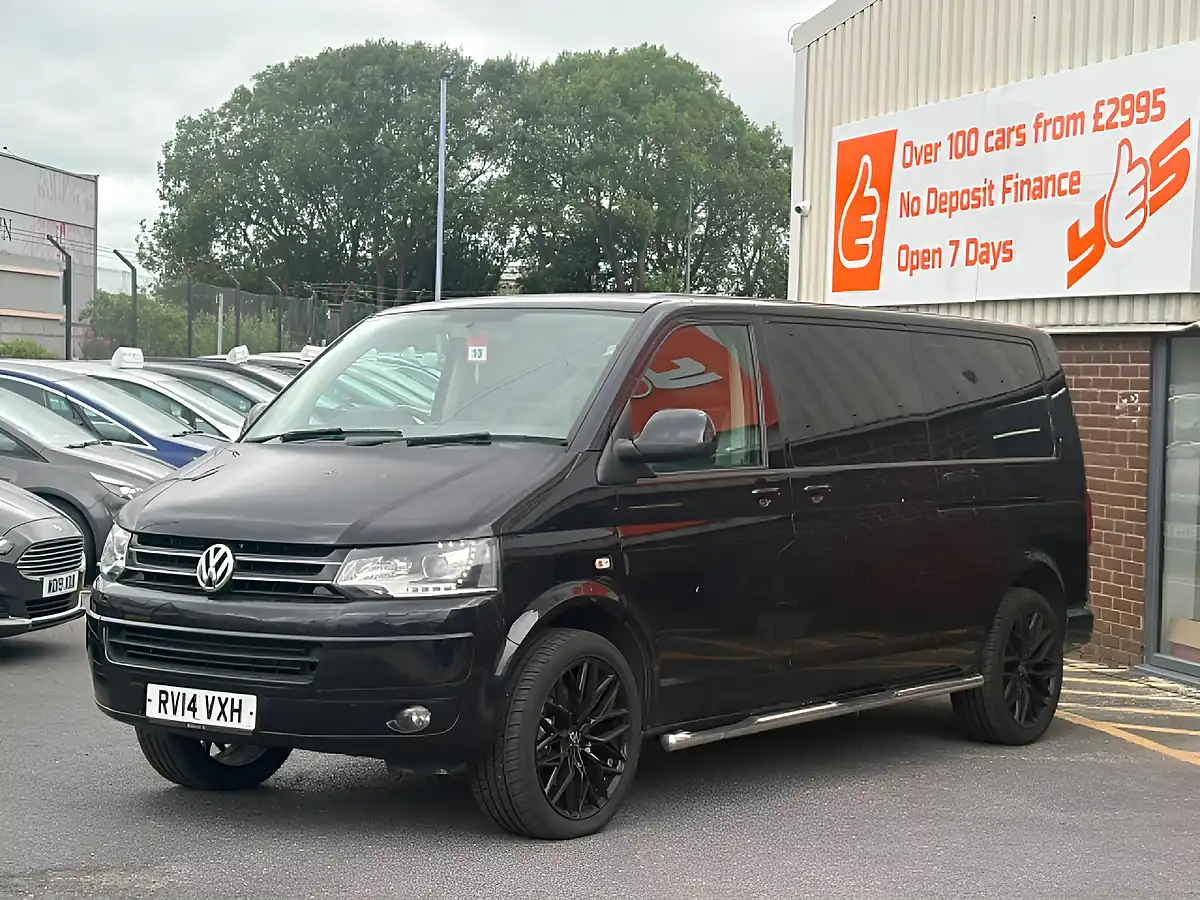 Used 2014 Volkswagen Transporter Shuttle T32 Se Black - Interior and Exterior details 2