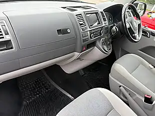 Used 2014 Volkswagen Transporter Shuttle T32 Se Black - Interior and Exterior details 3