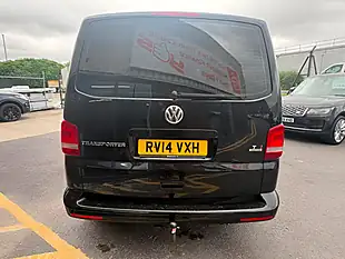 Used 2014 Volkswagen Transporter Shuttle T32 Se Black - Interior and Exterior details 5