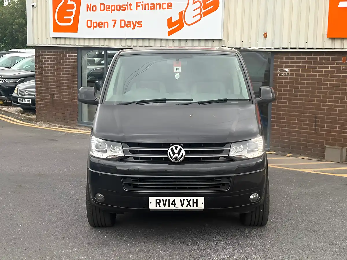 Used 2014 Volkswagen Transporter Shuttle T32 Se Black - Interior and Exterior details 9