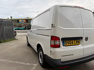 Used 2014 Volkswagen Transporter Startline White - Interior and Exterior details 20