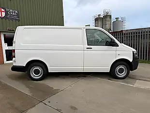 Used 2014 Volkswagen Transporter Startline White - Interior and Exterior details 7