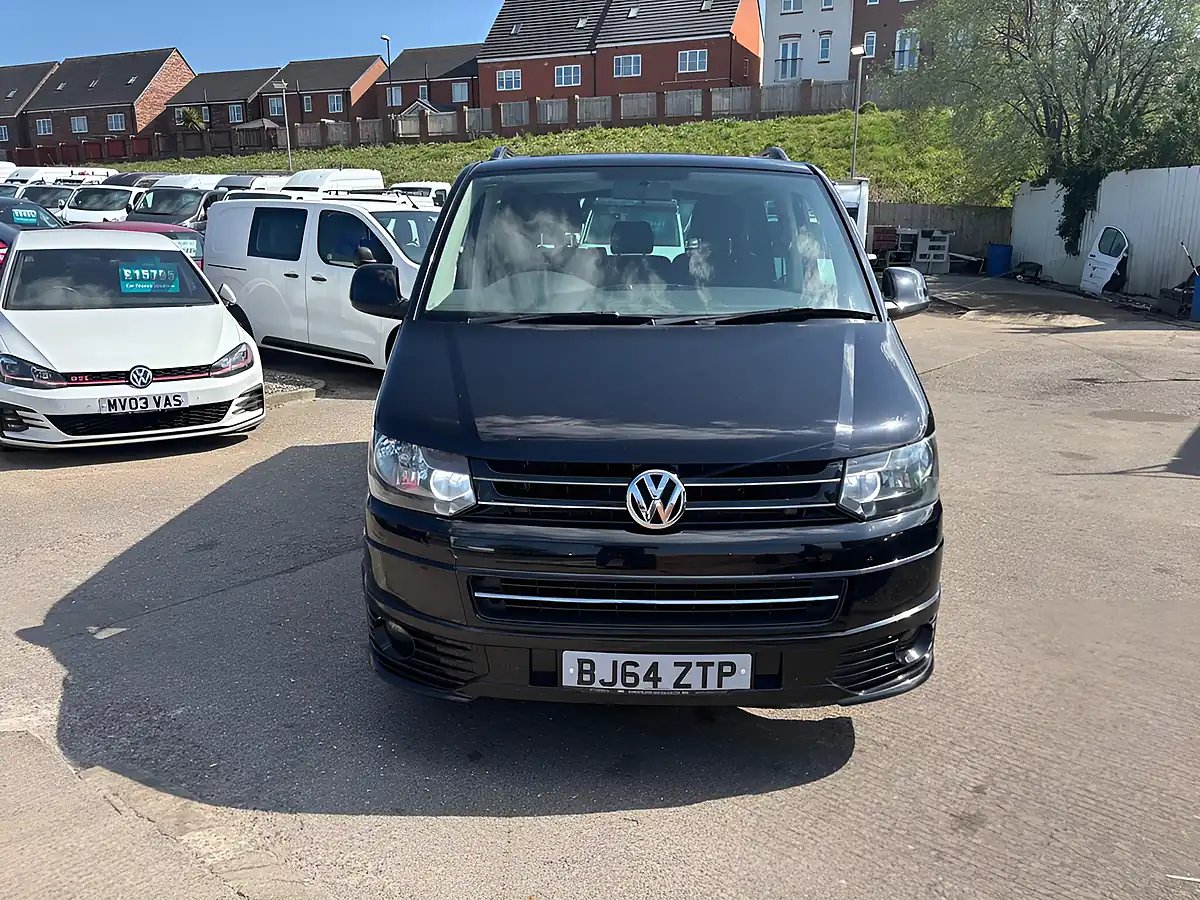 Used 2014 Volkswagen Transporter T30 Highline Kombi L1 H1 Black - Interior and Exterior details 2