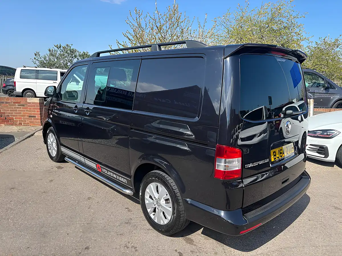 Used 2014 Volkswagen Transporter T30 Highline Kombi L1 H1 Black - Interior and Exterior details 8