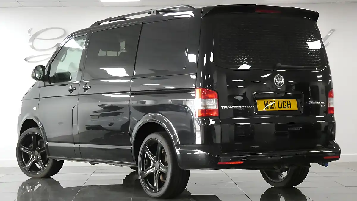 Used 2014 Volkswagen Transporter Trendline Black - Interior and Exterior details 3