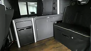 Used 2014 Volkswagen Transporter Trendline Black - Interior and Exterior details 8