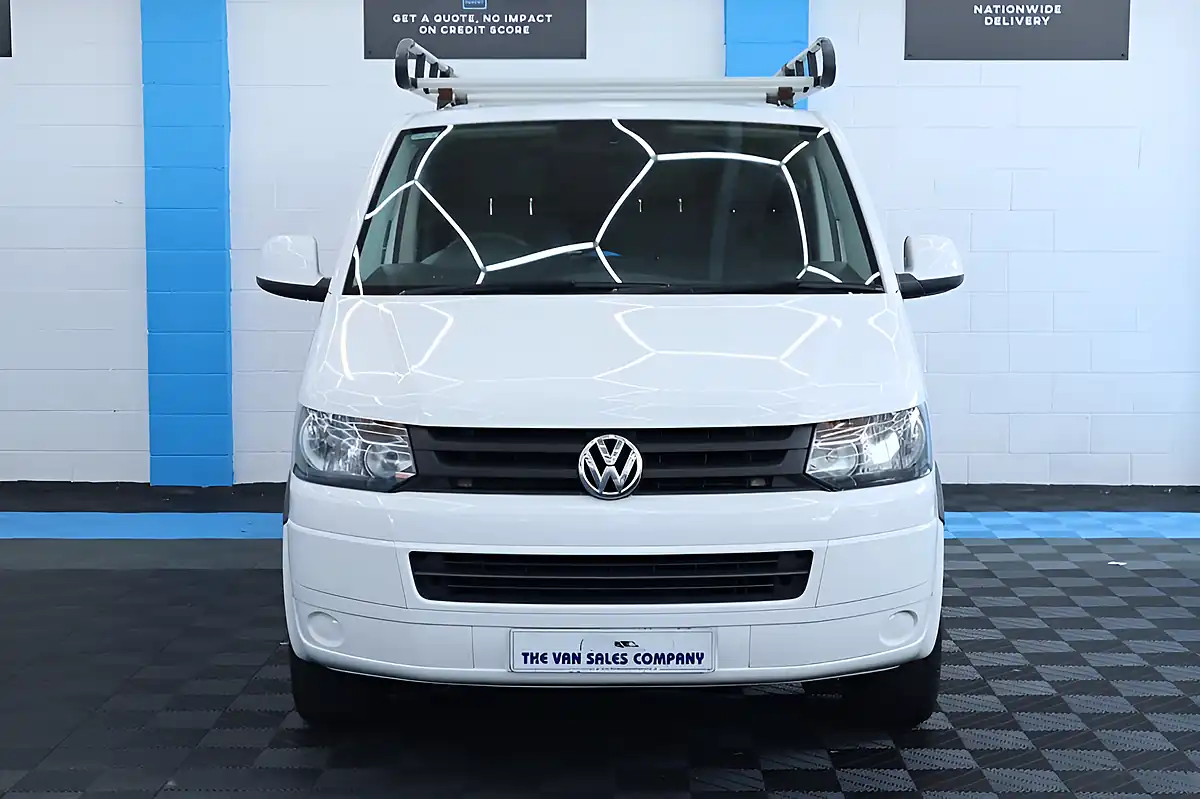 Used 2014 Volkswagen Transporter Trendline White - Interior and Exterior details 7