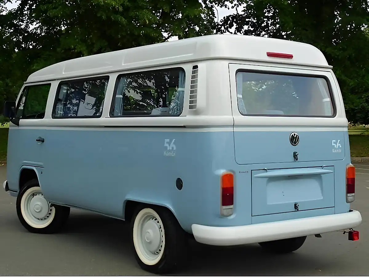 Used 2014 Volkswagen Transporter Type 2 Kombi Last Edition Blue and White - Interior and Exterior details 12