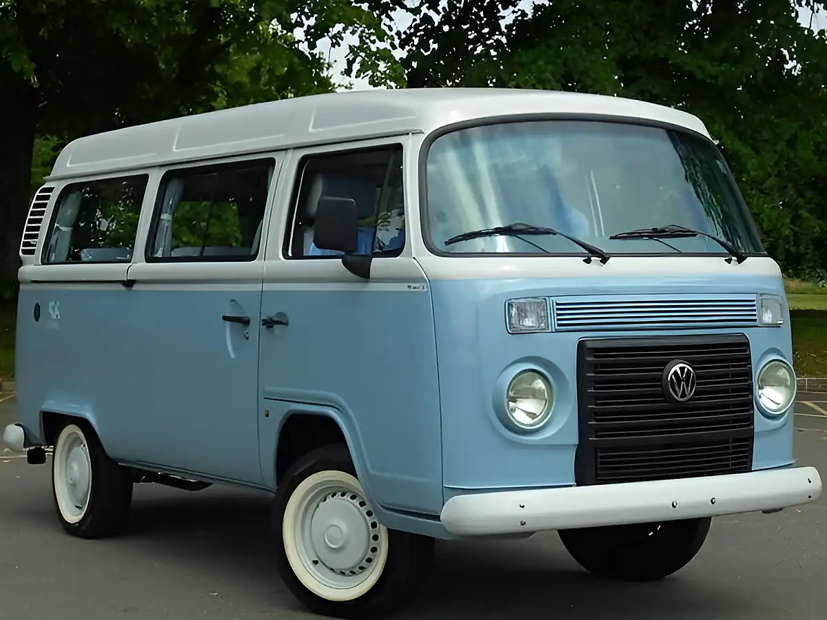 Used 2014 Volkswagen Transporter Type 2 Kombi Last Edition Blue and White - Interior and Exterior details 6