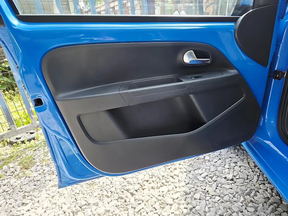 Used 2014 Volkswagen Up 5 Door Blue - Interior and Exterior details 13