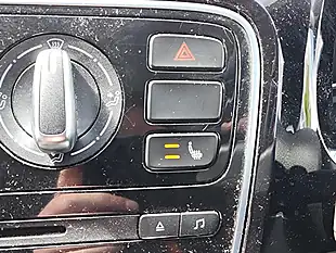 Used 2014 Volkswagen Up! Groove Up! White - Interior and Exterior details 10