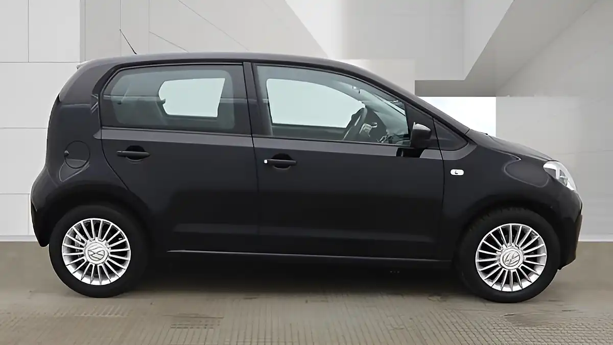 Used 2014 Volkswagen Up! High Up! Black - Interior and Exterior details 6