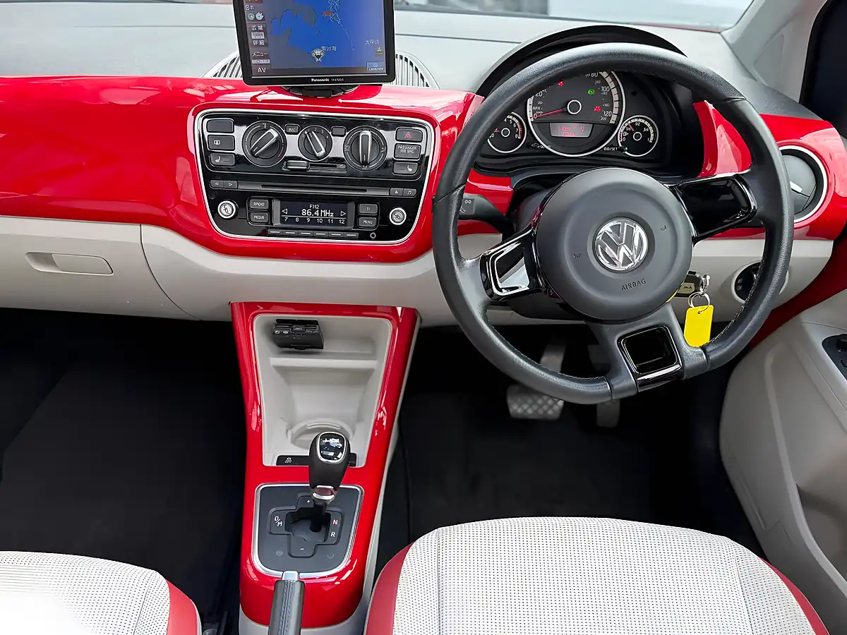 Used 2014 Volkswagen Up! High Up! Red - Interior and Exterior details 15