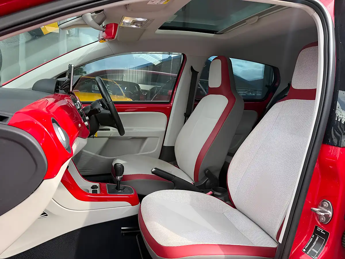 Used 2014 Volkswagen Up! High Up! Red - Interior and Exterior details 4