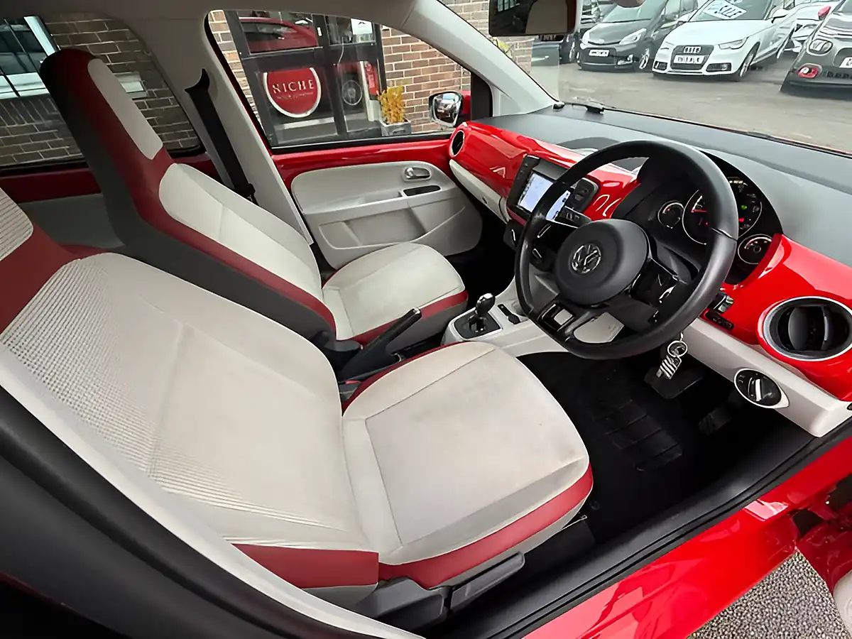 Used 2014 Volkswagen Up! High Up! Red - Interior and Exterior details 11