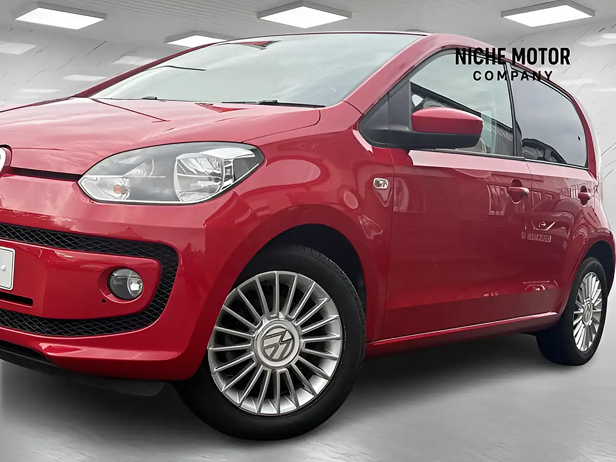 Used 2014 Volkswagen Up! High Up! Red - Interior and Exterior details 4