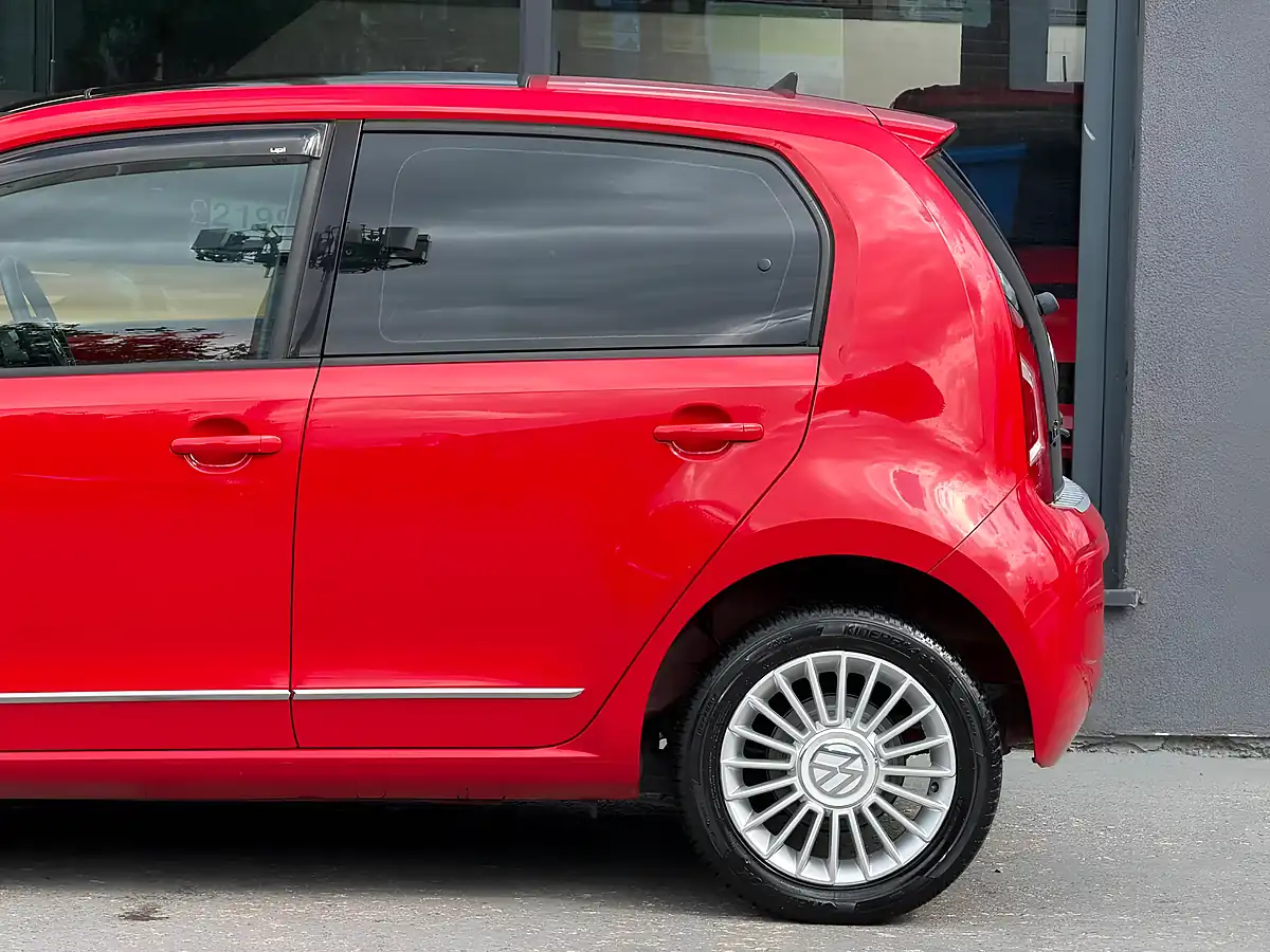 Used 2014 Volkswagen Up! High Up! Red - Interior and Exterior details 11