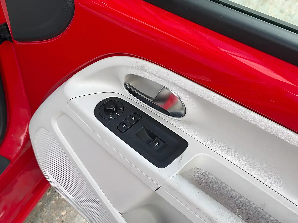 Used 2014 Volkswagen Up! High Up! Red - Interior and Exterior details 12