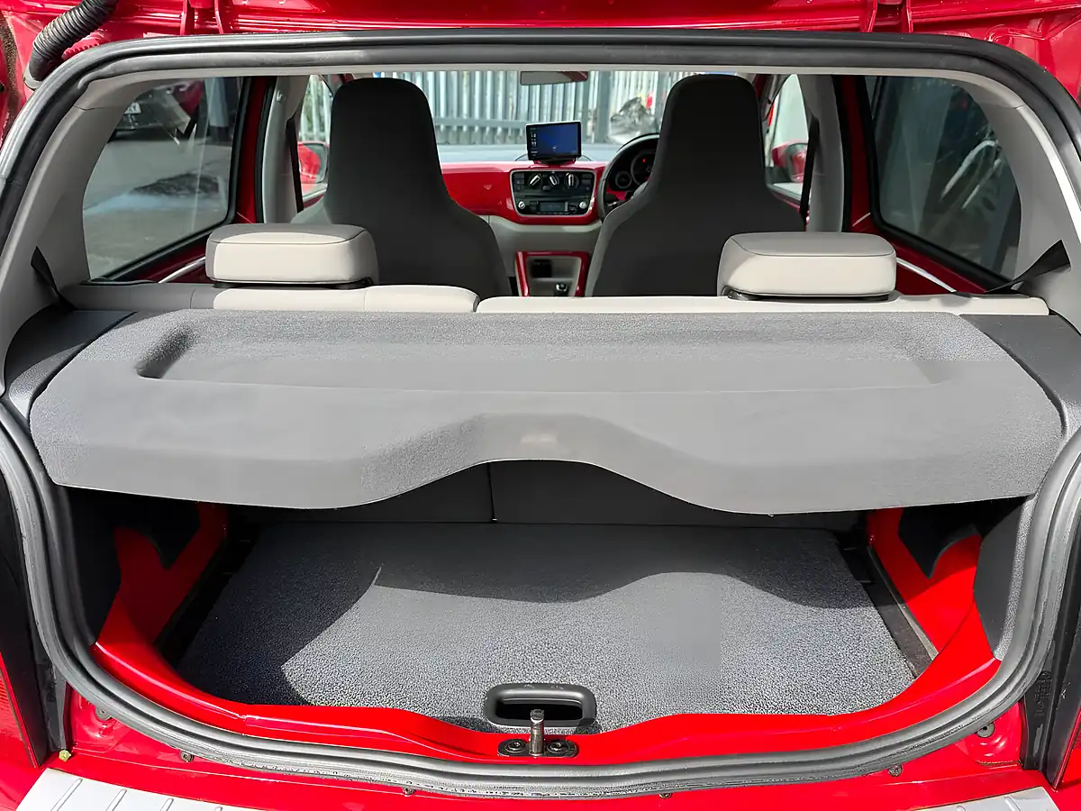 Used 2014 Volkswagen Up! High Up! Red - Interior and Exterior details 18
