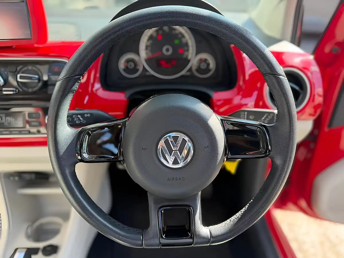 Used 2014 Volkswagen Up! High Up! Red - Interior and Exterior details 16