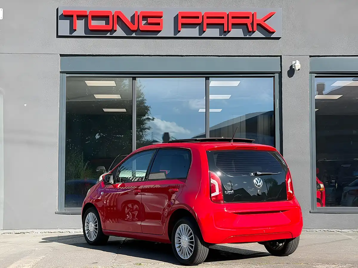 Used 2014 Volkswagen Up! High Up! Red - Interior and Exterior details 5