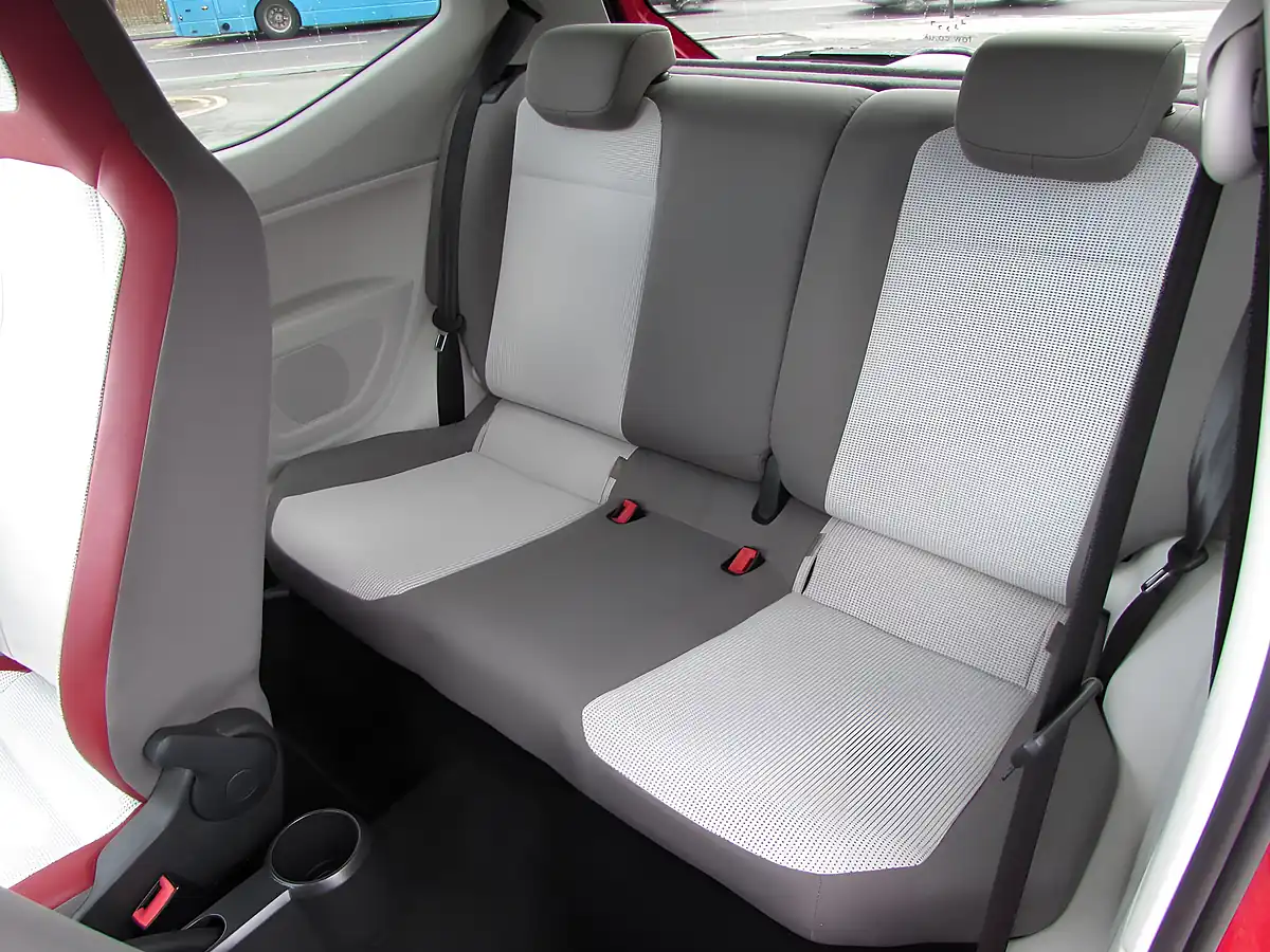 Used 2014 Volkswagen Up! High Up! Red - Interior and Exterior details 10