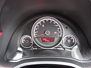 Used 2014 Volkswagen Up! High Up! Red - Interior and Exterior details 13
