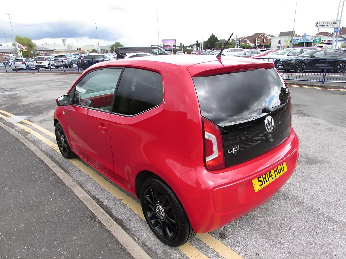 Used 2014 Volkswagen Up! High Up! Red - Interior and Exterior details 5