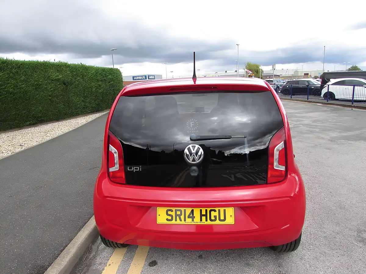 Used 2014 Volkswagen Up! High Up! Red - Interior and Exterior details 6