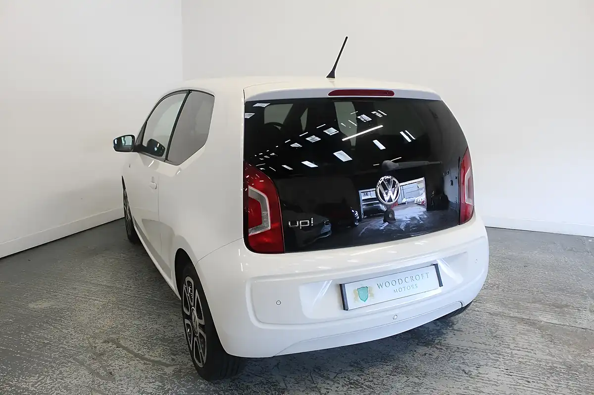 Used 2014 Volkswagen Up! High Up! White - Interior and Exterior details 7