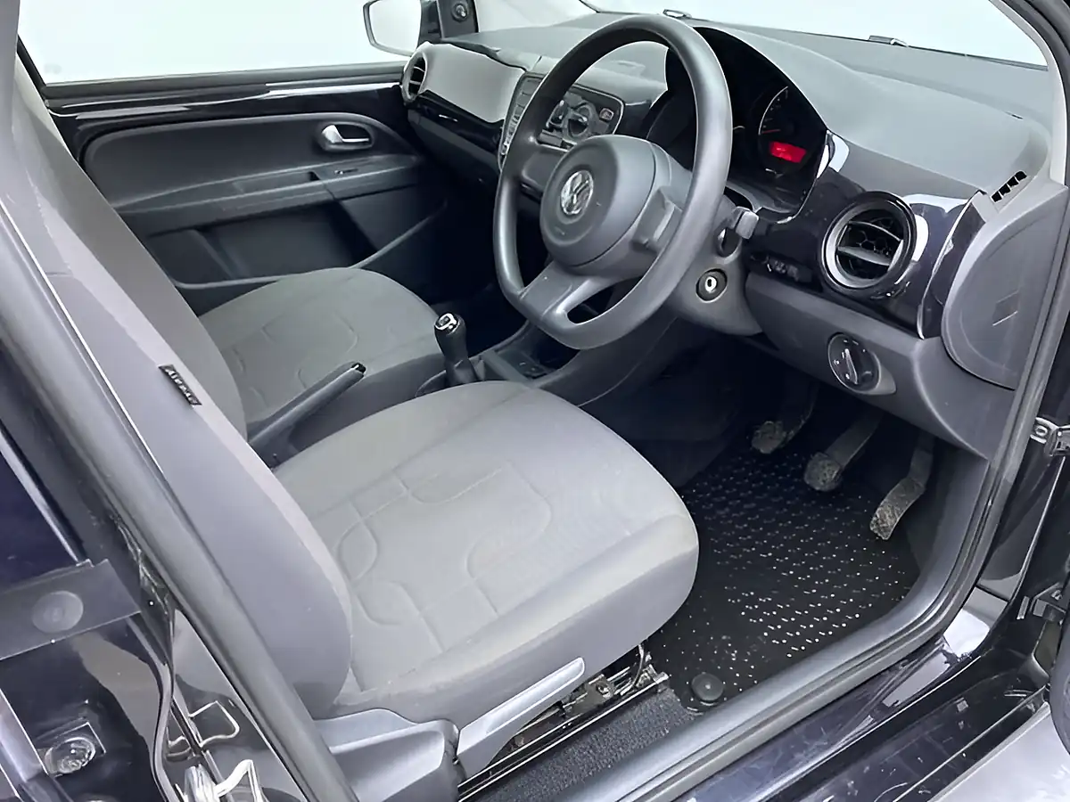 Used 2014 Volkswagen Up! Move Up! Black - Interior and Exterior details 5