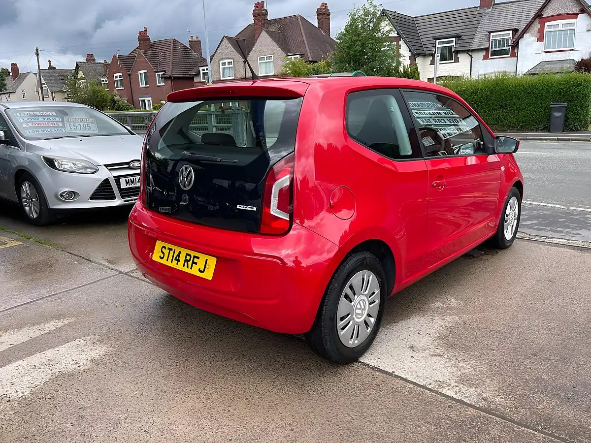 Used 2014 Volkswagen Up! Move Up! Red - Interior and Exterior details 2