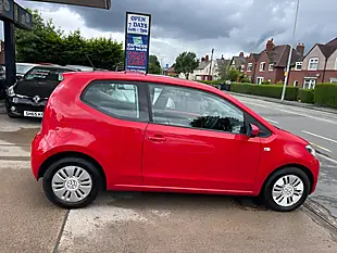 Used 2014 Volkswagen Up! Move Up! Red - Interior and Exterior details 3