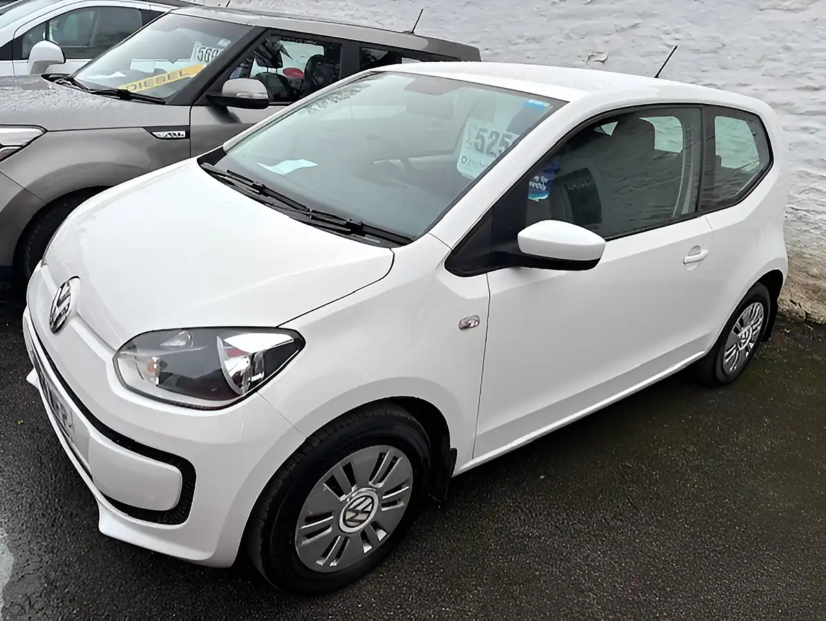 Used 2014 Volkswagen Up Move Up White - Interior and Exterior details 2