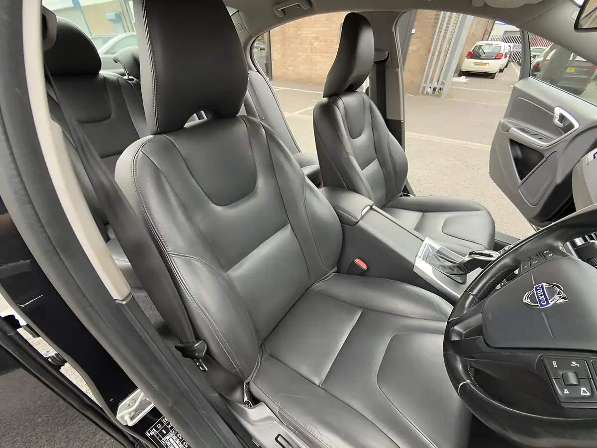 Used 2014 Volvo S60 Business Edition Black - Interior and Exterior details 10