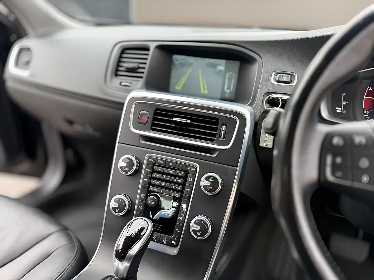 Used 2014 Volvo S60 Business Edition Black - Interior and Exterior details 17