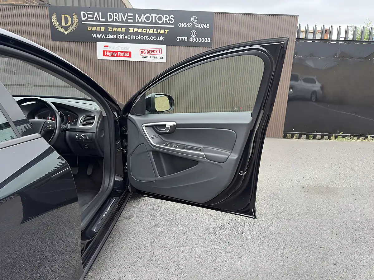 Used 2014 Volvo S60 Business Edition Black - Interior and Exterior details 9