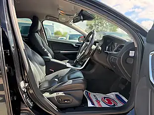 Used 2014 Volvo S60 Se Black - Interior and Exterior details 10