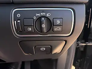 Used 2014 Volvo S60 Se Black - Interior and Exterior details 9