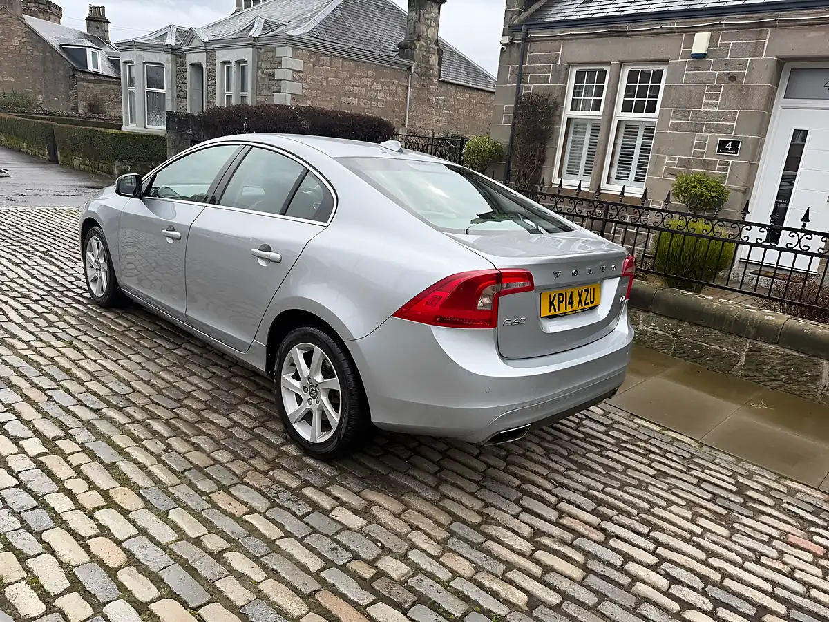 Used 2014 Volvo S60 Se Lux Nav Silver - Interior and Exterior details 11