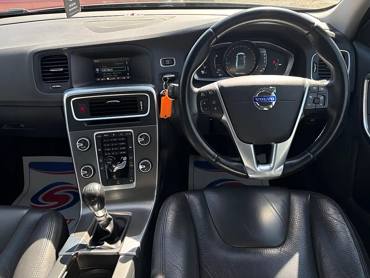 Used 2014 Volvo S60 Se Lux Silver - Interior and Exterior details 13