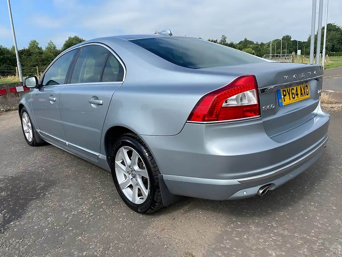 Used 2014 Volvo S80 Se Lux Silver - Interior and Exterior details 17